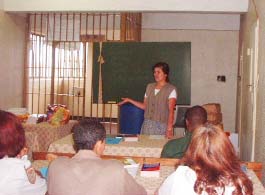 Teaching prisoners how to teach literacy: Johannesburg Prison
